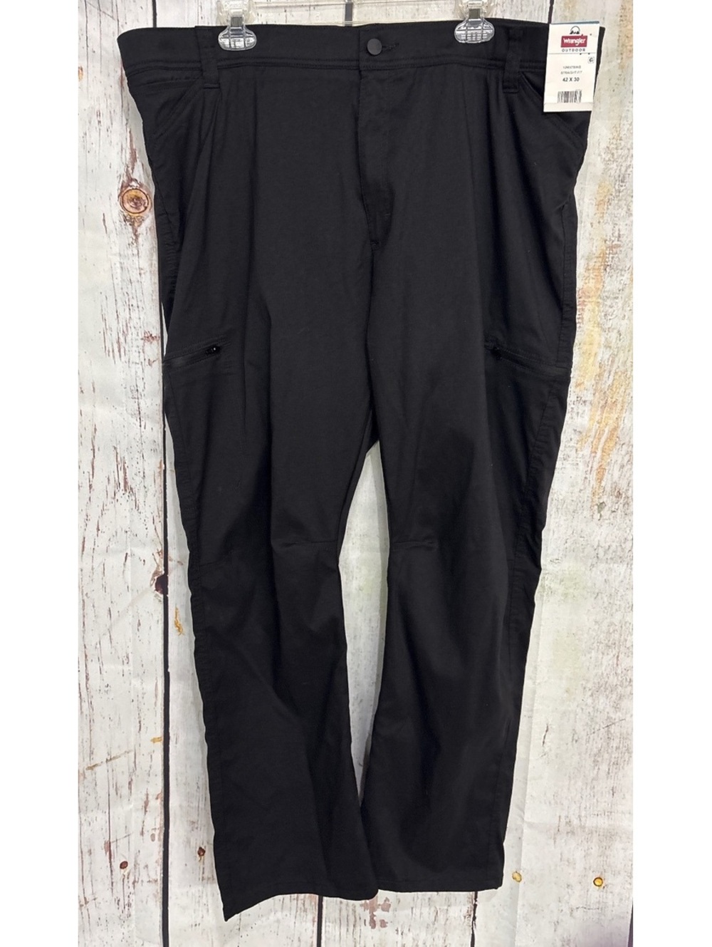 Wrangler Outdoor Men's Black Straight Fit Pants Size 42x30 Nylon/Elastane Blend
